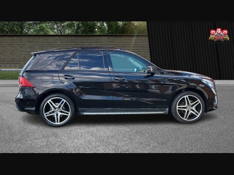 Mercedes-Benz GLE GLE 350 D 4MATIC AMG LINE PREMIUM PLUS 9