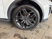 Land Rover Range Rover Evoque 2.0 TD4 HSE Dynamic Auto 4WD Euro 6 (s/s) 2dr 29