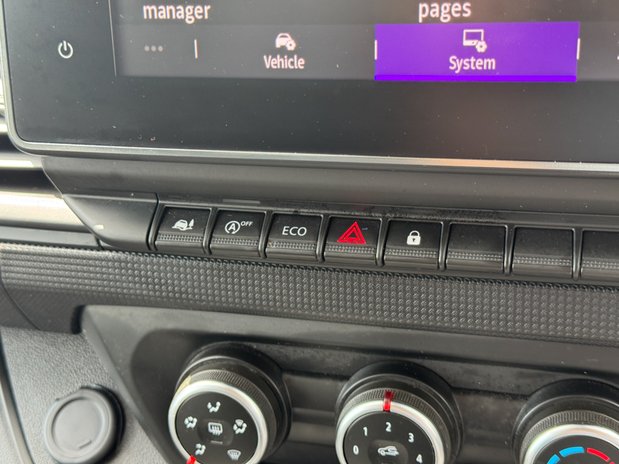 Renault Trafic SWB L1H1 [SOLD MM] Low Roof Advance SL30 Air Con Nav Sensors EURO 6 41
