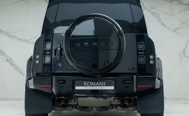 Land Rover Defender 110 V8 P525 Urban 5