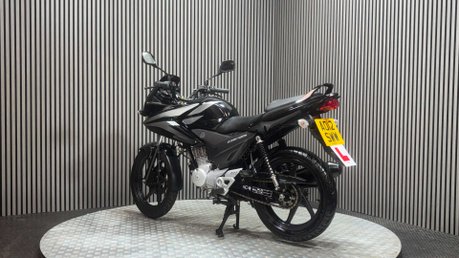 Honda CBF125 CBF125 2012 ONLY 6K MOT SERVICED ICONIC LEARNER BIKE 125CC 5
