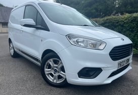 Ford Transit Courier LIMITED L1 EURO 6 VAN 1
