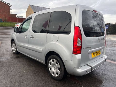 Peugeot Partner Tepee 1.6 Partner Tepee S HDi 92 5dr 17