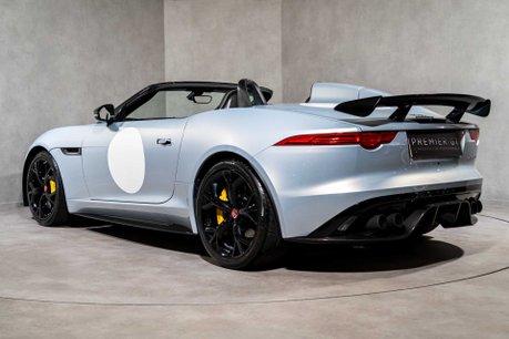 Jaguar F-Type PROJECT 7. 1 OF 250. LIGHTNING SILVER PAINTWORK. LOW MILEAGE. CERAMICS. 6