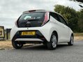 Toyota Aygo VVT-I X-PRESSION 18