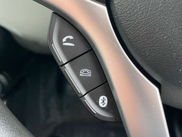 Suzuki Ignis 1.2 Ignis SZ-T DualJet 5dr 39