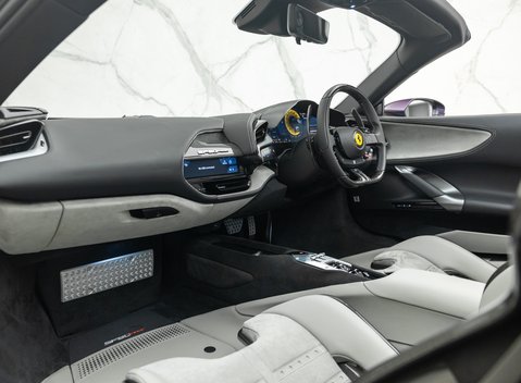Ferrari SF90 Spider 19
