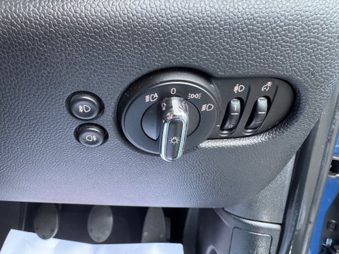 Mini Hatch COOPER 35