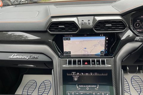Lamborghini Urus V8 - ORANGE -AKRAPOVIC EXHAUST -PAN ROOF -B&O-MASSAGE SEATS-BLIND SPOT -ACC 58