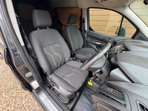 Ford Transit Connect 1.6 Transit Connect 230 Trend CREWCAB 22