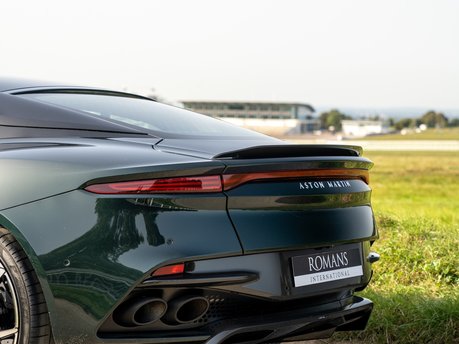 Aston Martin DBS Superleggera
