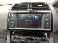 Jaguar F-Pace 2.0 F-PACE Portfolio AWD D Auto 4WD 5dr 59