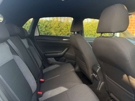 Volkswagen Polo 1.0 Polo R-Line TSi 5dr 24