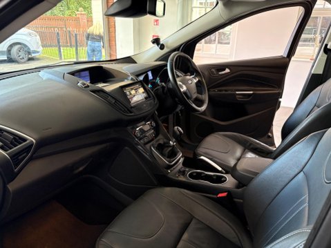 Ford Kuga 2.0 TDCi Titanium X AWD Euro 5 5dr 26