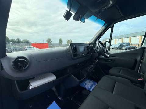 Mercedes-Benz Sprinter 2.0 Sprinter 317 Progressive CDi 11