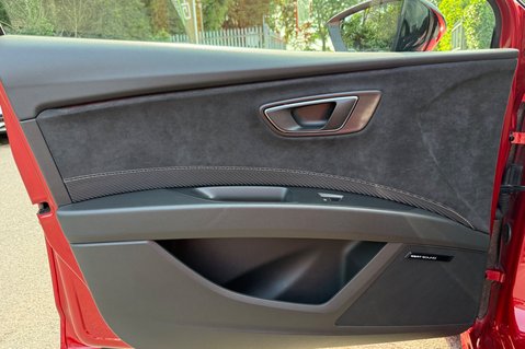 SEAT Leon TSI CUPRA 4DRIVE DSG ESTATE -BUCKET SEATS -CAMERA- SOUND -ACC -REVO STAGE 1 23