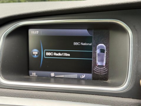 Volvo V40 1.6 D2 SE Lux Nav Euro 5 (s/s) 5dr 22