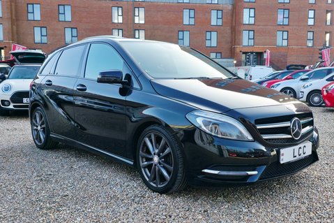 Mercedes-Benz B Class B180 CDI BLUEEFFICIENCY SPORT.. AUTOMATIC.. £35 ROAD TAX.. 5 SERVICES 3