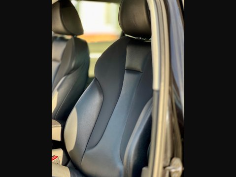 Audi A3 TFSI Sportback Tronic quattro 19