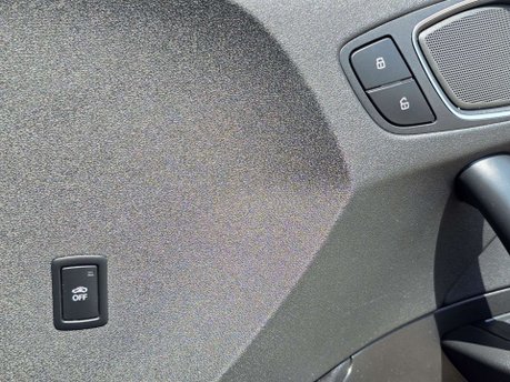 Audi A1 1.4 TFSI Sport Sportback S Tronic Euro 5 (s/s) 5dr 26
