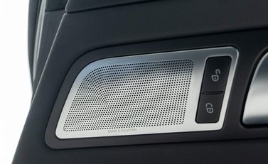 Mercedes-Benz SLS AMG 22