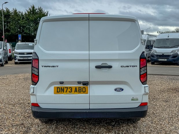 Ford Transit Custom LWB L2H1 Low Roof Trend 280 Air Con Alloys Cam Carplay EURO 6 7