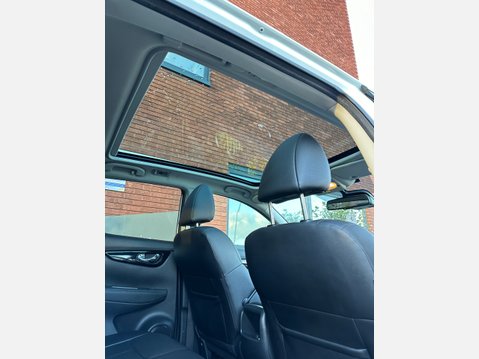 Nissan Qashqai 1.5 dCi Tekna 2WD Euro 6 (s/s) 5dr 6