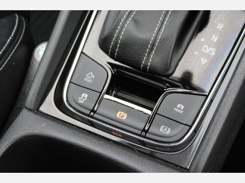 Skoda Kodiaq SPORTLINE TDI SCR DSG 26