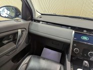 Land Rover Discovery Sport 2.0 Discovery Sport SE D Auto 4WD 5dr 52