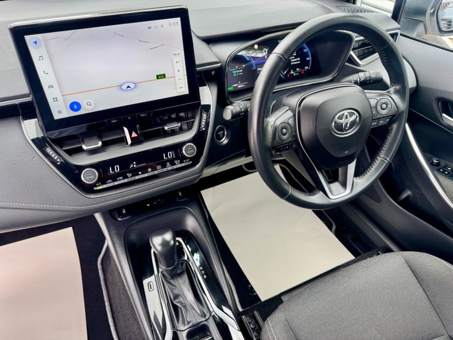 2023 Toyota Corolla — image 13