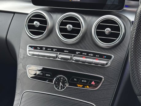 Mercedes-Benz C43 3.0 V6 AMG Edition (Premium) Saloon Petrol G-Tronic+ 4MATIC Euro 6 (390ps) 29