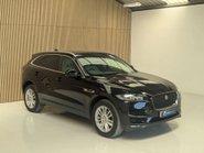 Jaguar F-Pace 2.0 F-PACE Portfolio AWD Auto 4WD 5dr 10