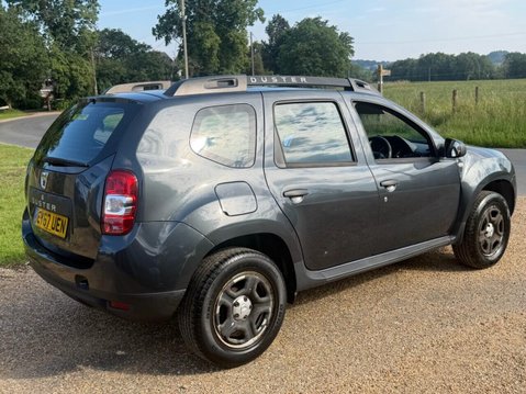 Dacia Duster 1.6 SCe Ambiance SUV 5dr Petrol Manual Euro 6 (s/s) (115 ps) 29