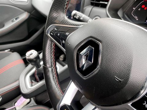 Renault Clio 1.0 TCe RS Line Hatchback 5dr Petrol Manual Euro 6 (s/s) (100 ps) 16