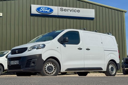 Peugeot Expert MWB L2H1 Low Roof Professional Premium 2700 Air Con EURO 6
