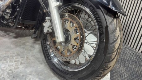 Suzuki Intruder 800 2008 ONLY 25K 800CC CRUISER BIKE NEW MOT SERVICED A2 9