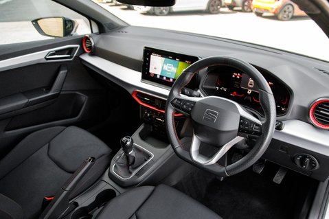 SEAT Ibiza TSI FR 4