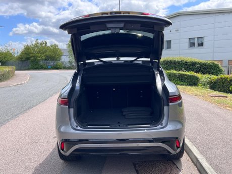 Jaguar F-Pace 2.0 D200 MHEV R-Dynamic HSE Auto AWD Euro 6 (s/s) 5dr 44