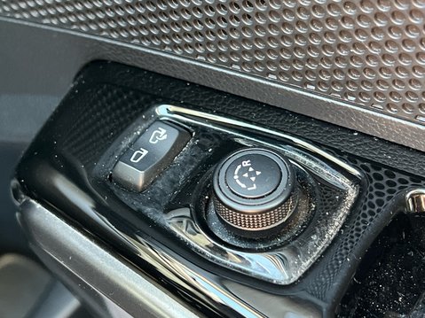 SsangYong Tivoli ULTIMATE 35