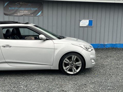 Hyundai Veloster 1.6 GDi Sport Euro 5 4dr 23