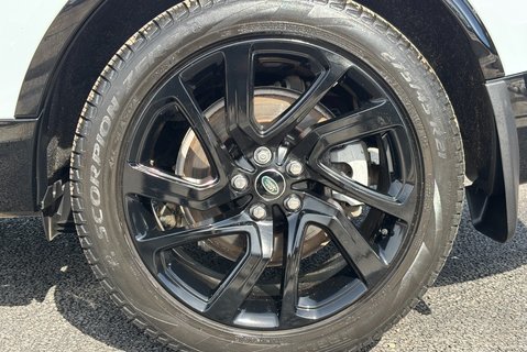 Land Rover Discovery D300 R-Dynamic HSE MHEV Panel Van 33