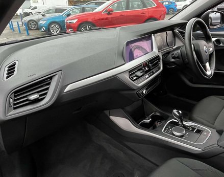 BMW 1 Series 1.5 118I SE Auto 5dr 17