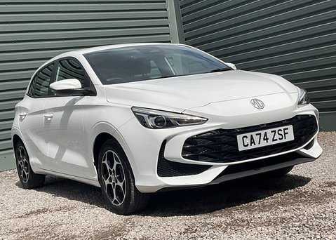 MG MG3 1.5 HYBRID+ SE 19