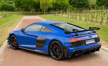 Audi R8 GT 4