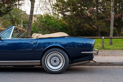 Aston Martin V8 Volante EFi 14