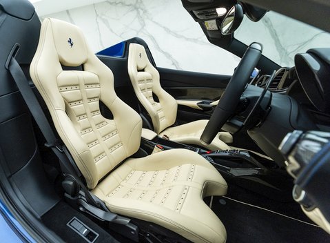 Ferrari 488 Spider 13