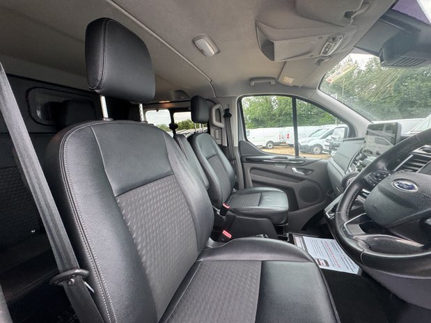 Ford Transit Custom Crew Cab AUTO SWB L1H1 Sport 320 Air Con Alloys Camera EURO 6 20