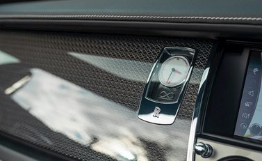 Rolls-Royce Dawn Black Badge 20