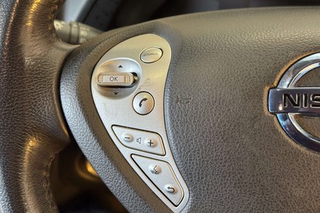 Nissan LEAF 30kWh Tekna Hatchback 5dr Electric Auto (109 bhp) 45