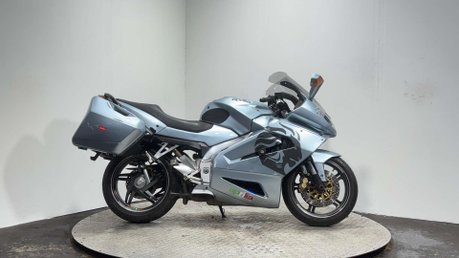 Aprilia Futura RSV 1000 2004 29K GREAT RUNNING TOURING COMMUTER BIKE 1000CC 1